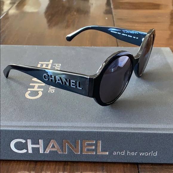 CHANEL Accessories - CHANEL Round Sunglasses